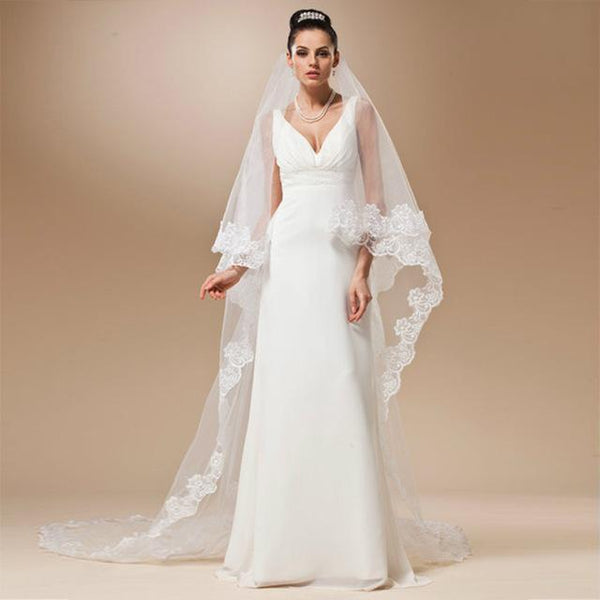 https://www.yourweddingveilstore.com/cdn/shop/products/cathedral-length-veil-with-scalloped-lace-applique_grande.jpg?v=1525317714